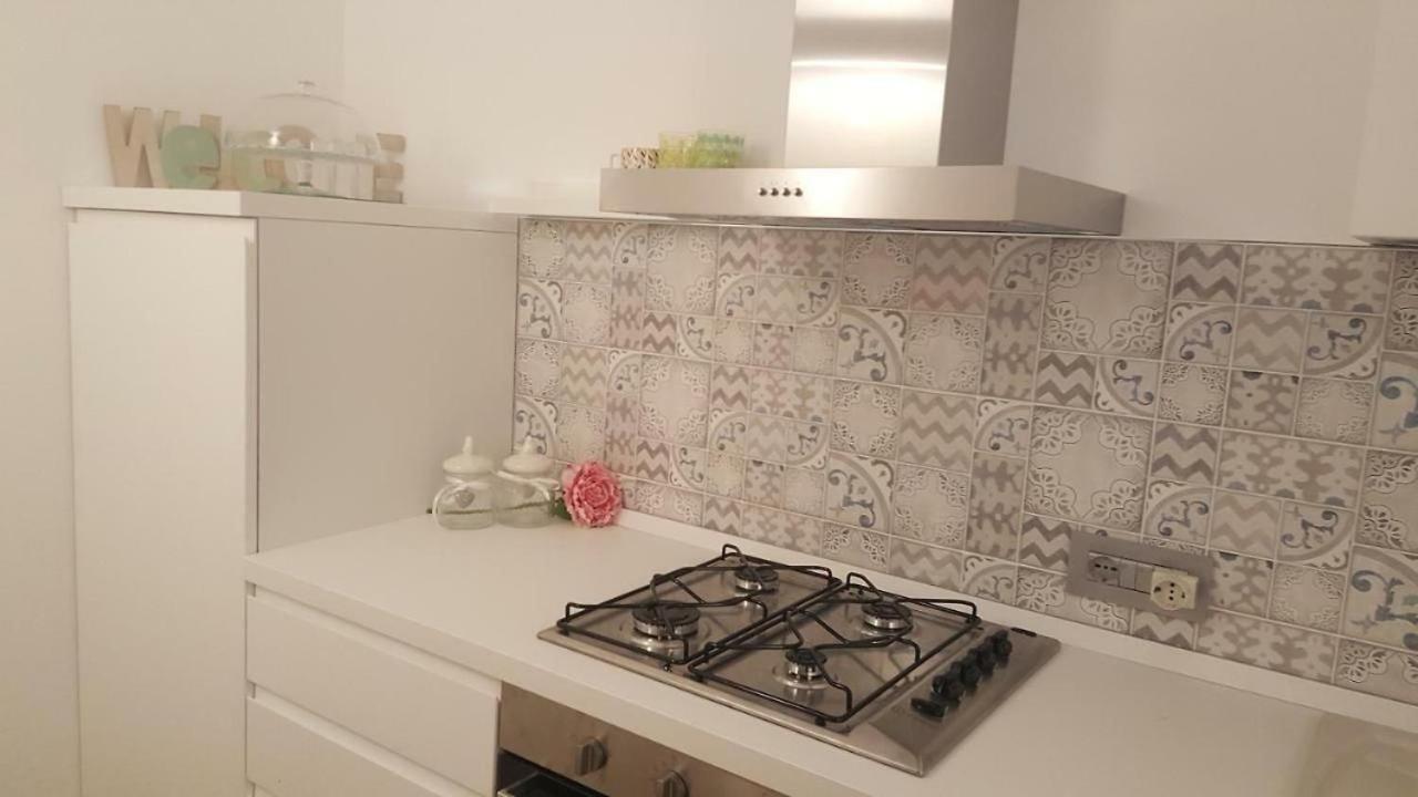 Eli 'S Home Vasto Ngoại thất bức ảnh